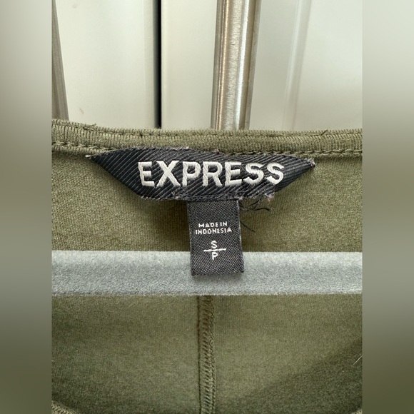 Express Dress - Picture 8 of 8